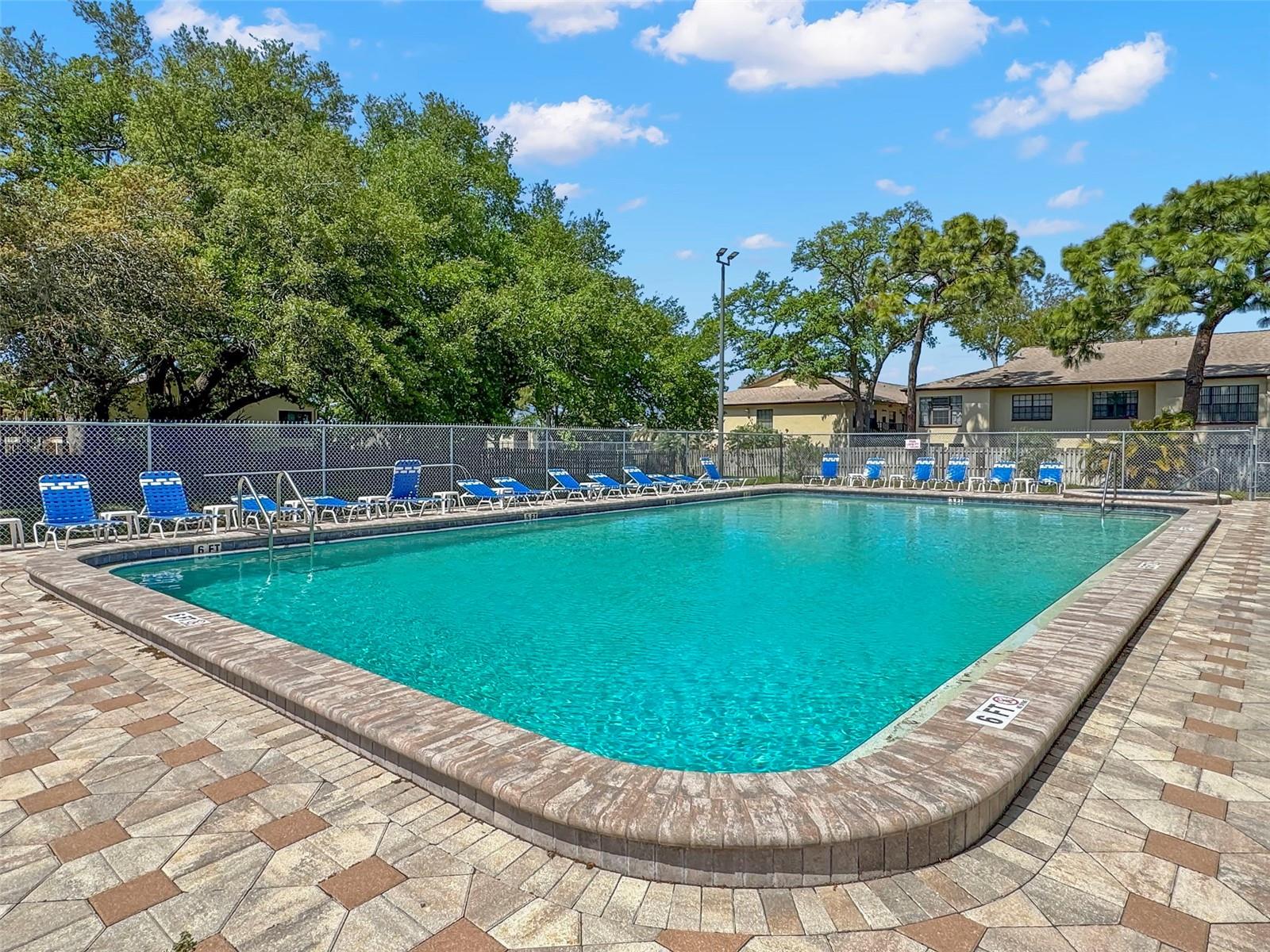 BROOKFIELD - Residential