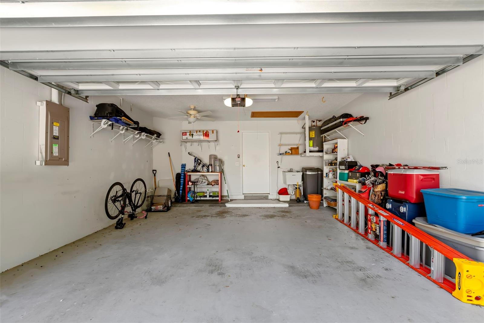 BROOKFIELD - Residential