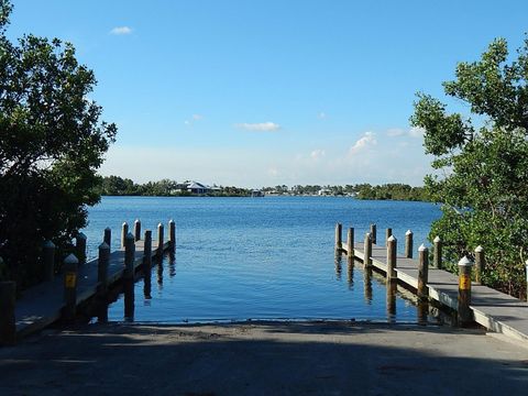 A home in PORT CHARLOTTE