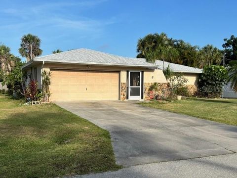 A home in PORT CHARLOTTE