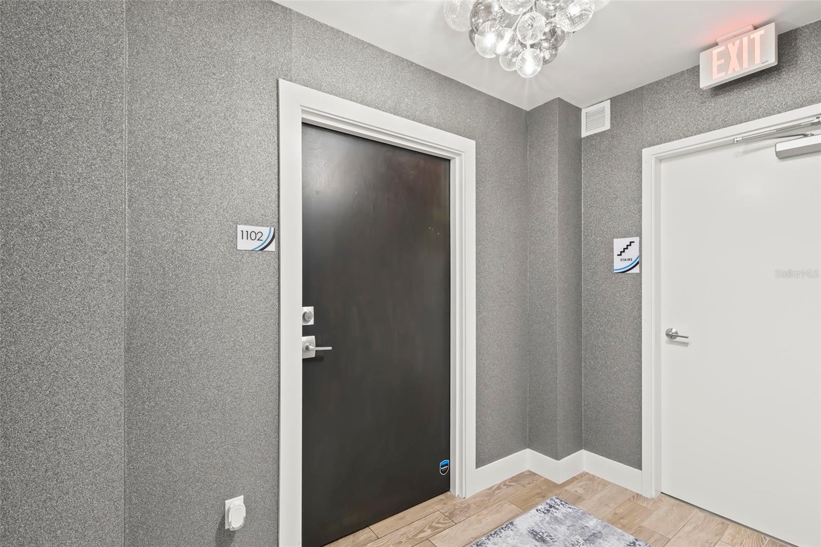 176 4TH AVENUE NE 1102