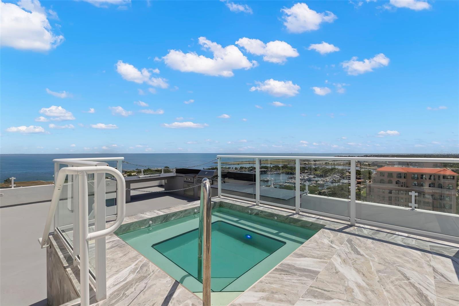 BLISS CONDO - Residential