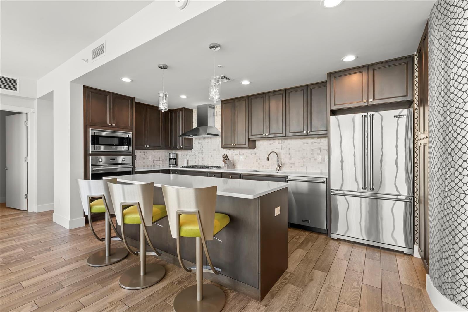 BLISS CONDO - Residential