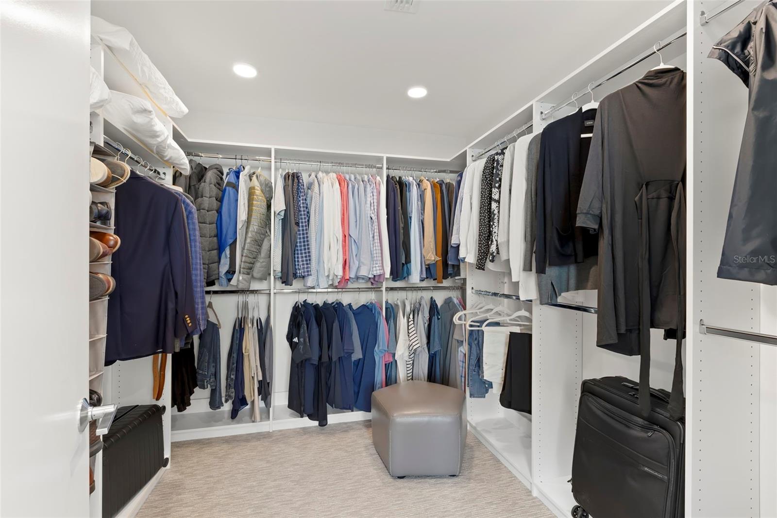 BLISS CONDO - Residential