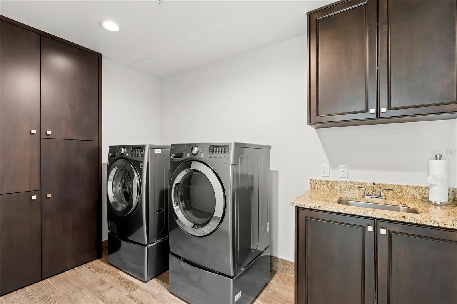 BLISS CONDO - Residential