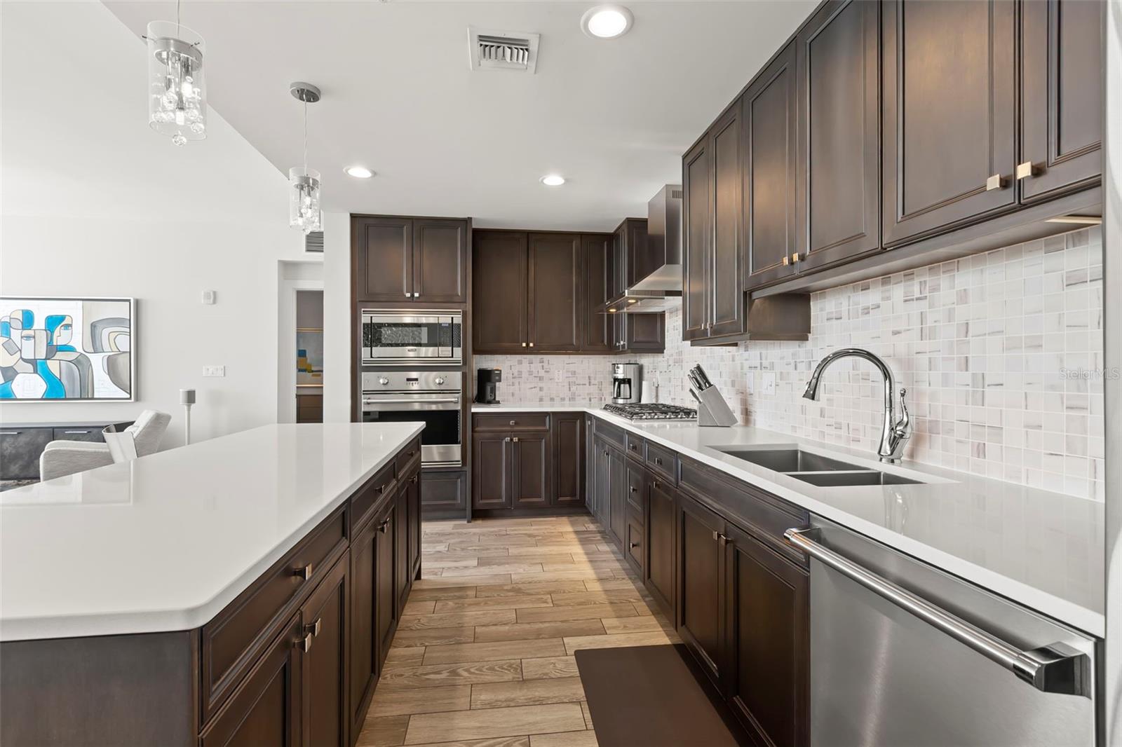 BLISS CONDO - Residential