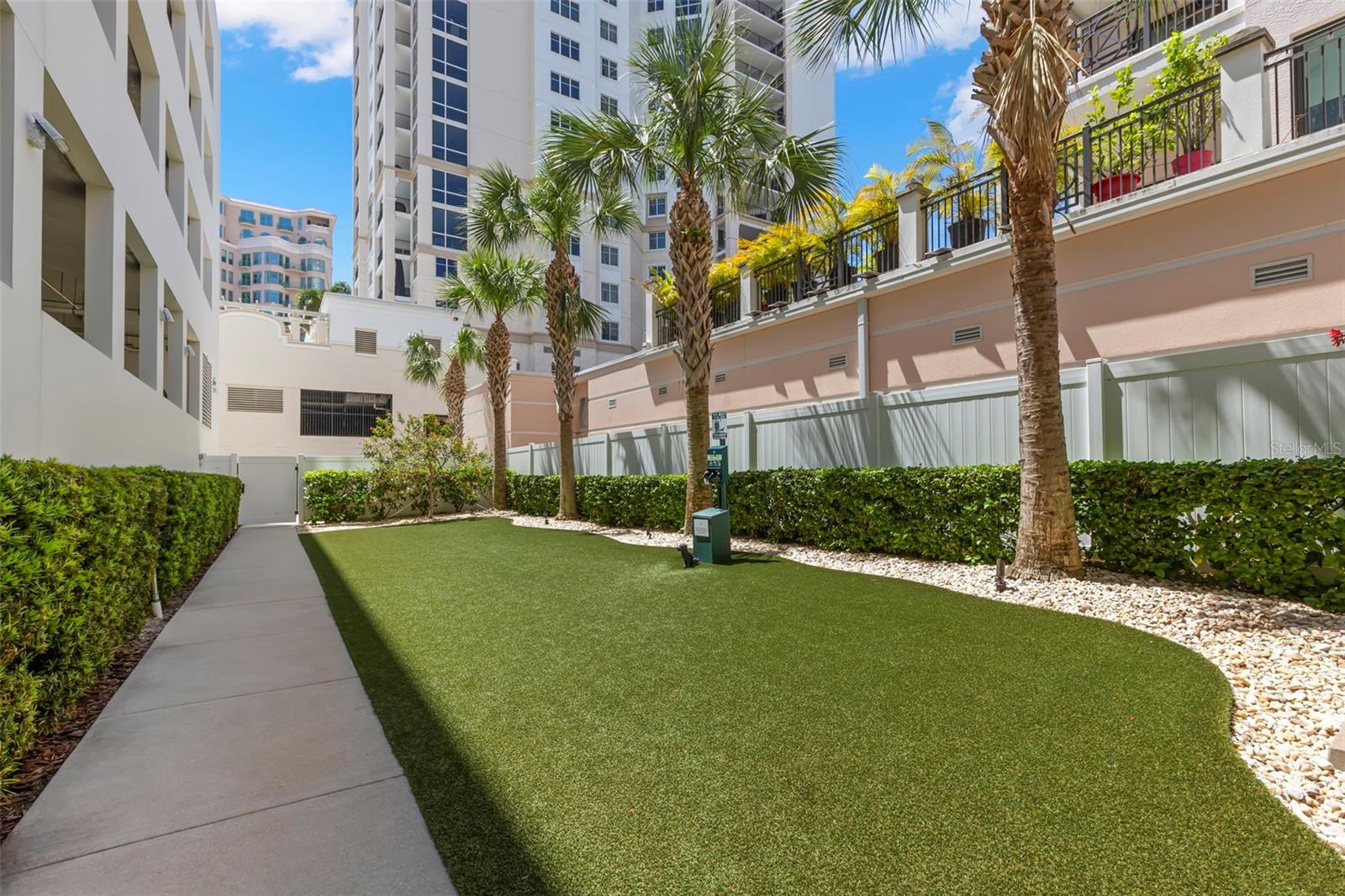 BLISS CONDO - Residential