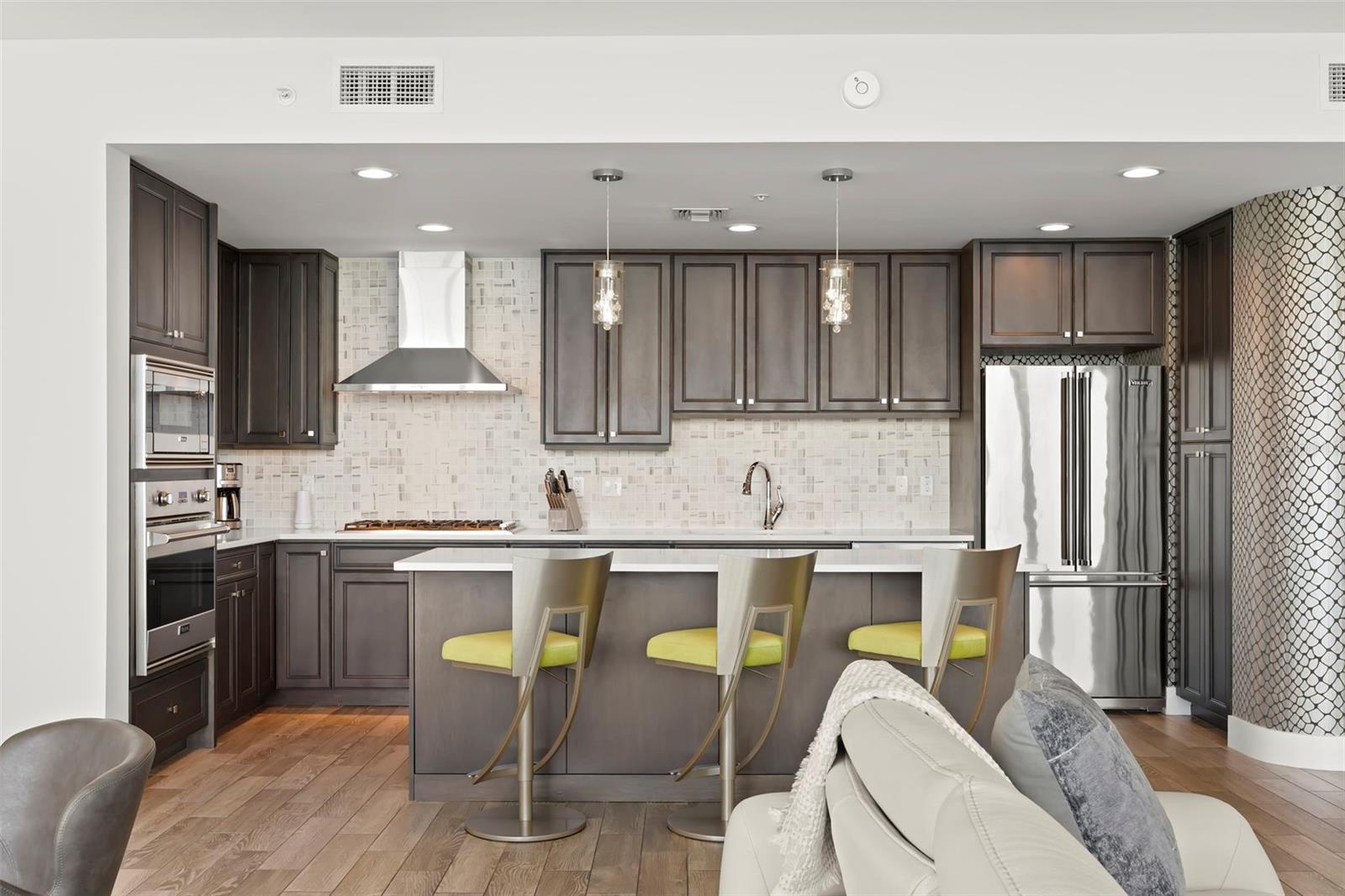 BLISS CONDO - Residential