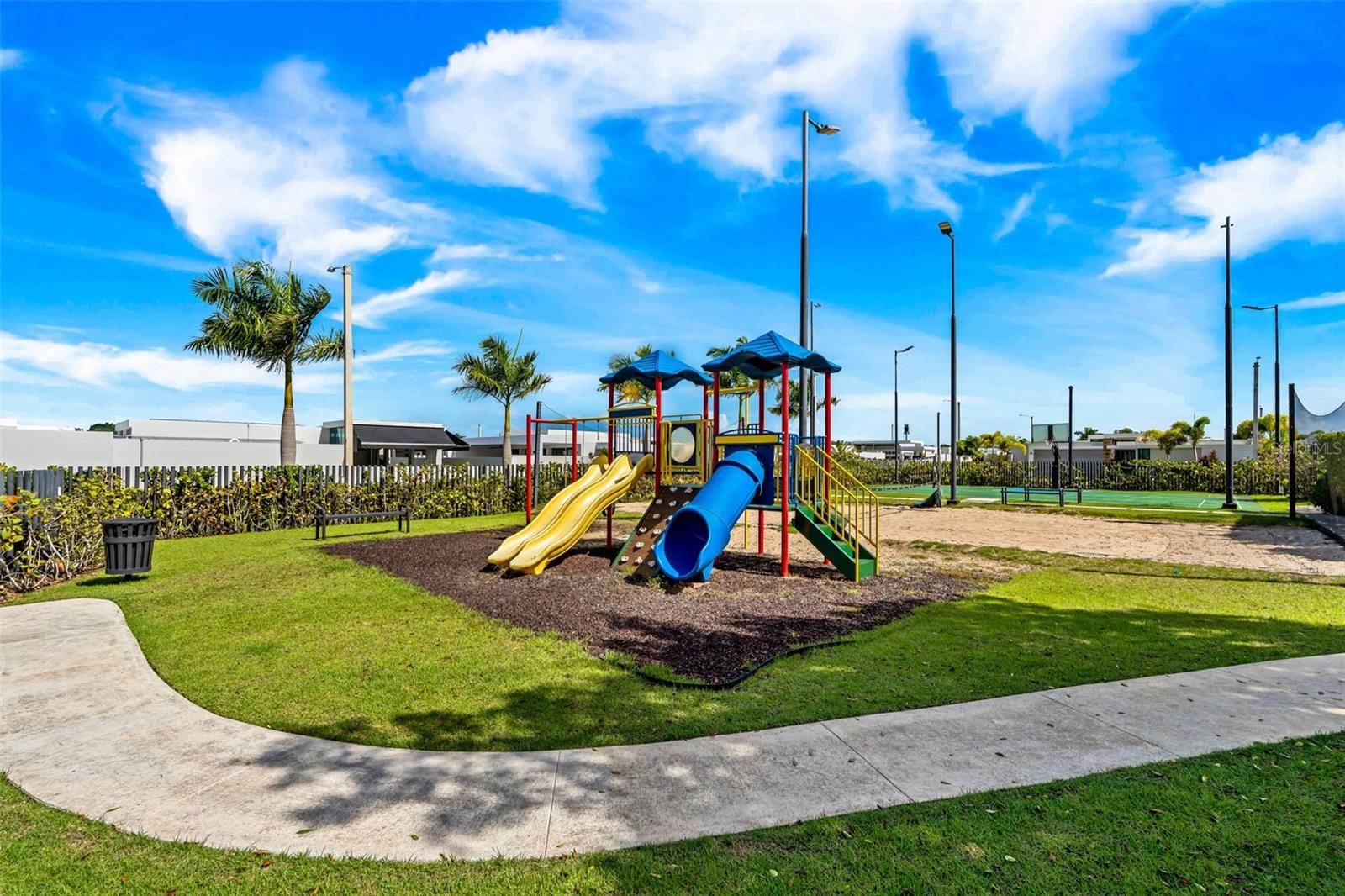 RESIDENCES AT RIO - Residential