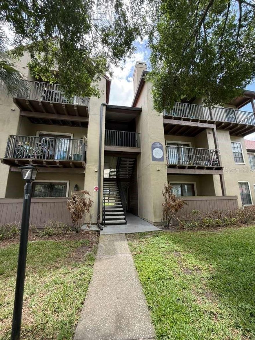 Spacious and well-located 1-bedroom, 1-bathroom rental in desirable Altamonte Springs. This comfortable unit features an open layout with plenty of natural light. Includes a dedicated space for a stackable washer and dryer (not included) for added convenience. Conveniently located near shopping, dining, and major roadways, making it ideal for easy everyday living.