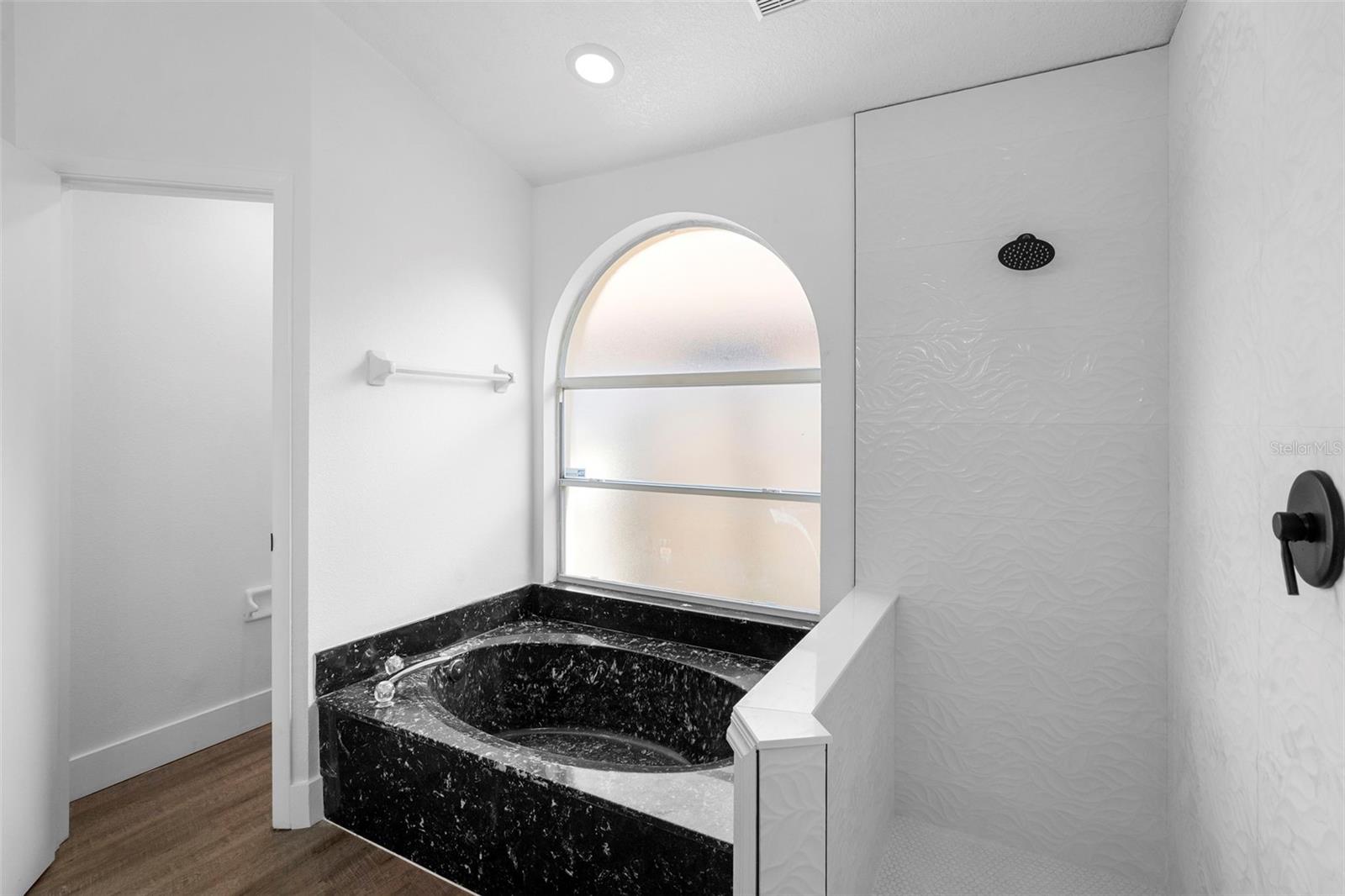 RIVER PARK PH 02 - Residential