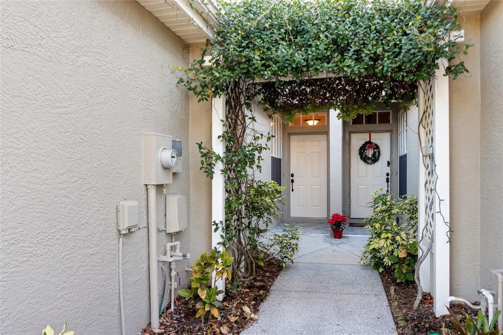 Photo of 11008 Windsor Place Circle, Tampa, FL 33626 (MLS # TB8328686)