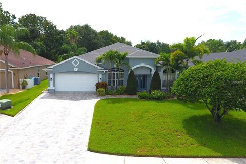 1842 RIDGELAKE COURT WESLEY CHAPEL FL 33543