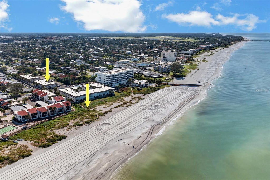 Photo of 620 Flamingo Drive #105, Venice, FL 34285 (MLS # C7531983)