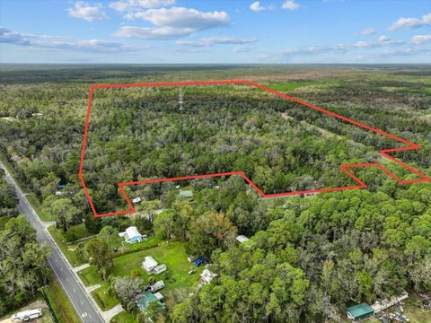 Tiny photo for 310 N Otter Creek Avenue, Bronson, FL 32621 (MLS # GC526307)