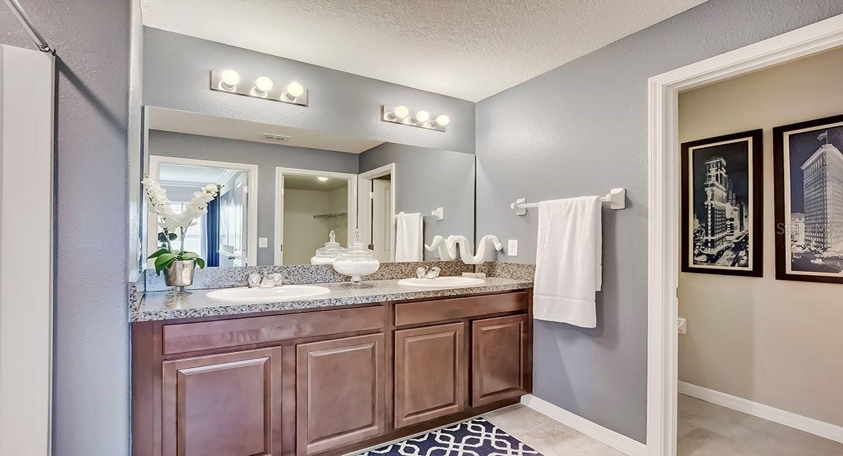 TWO RIVERS - Residential