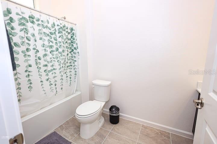 VERANDA PALMS PH 2B2-2C - Residential Lease