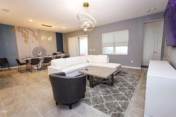 VERANDA PALMS PH 2B2-2C - Residential Lease