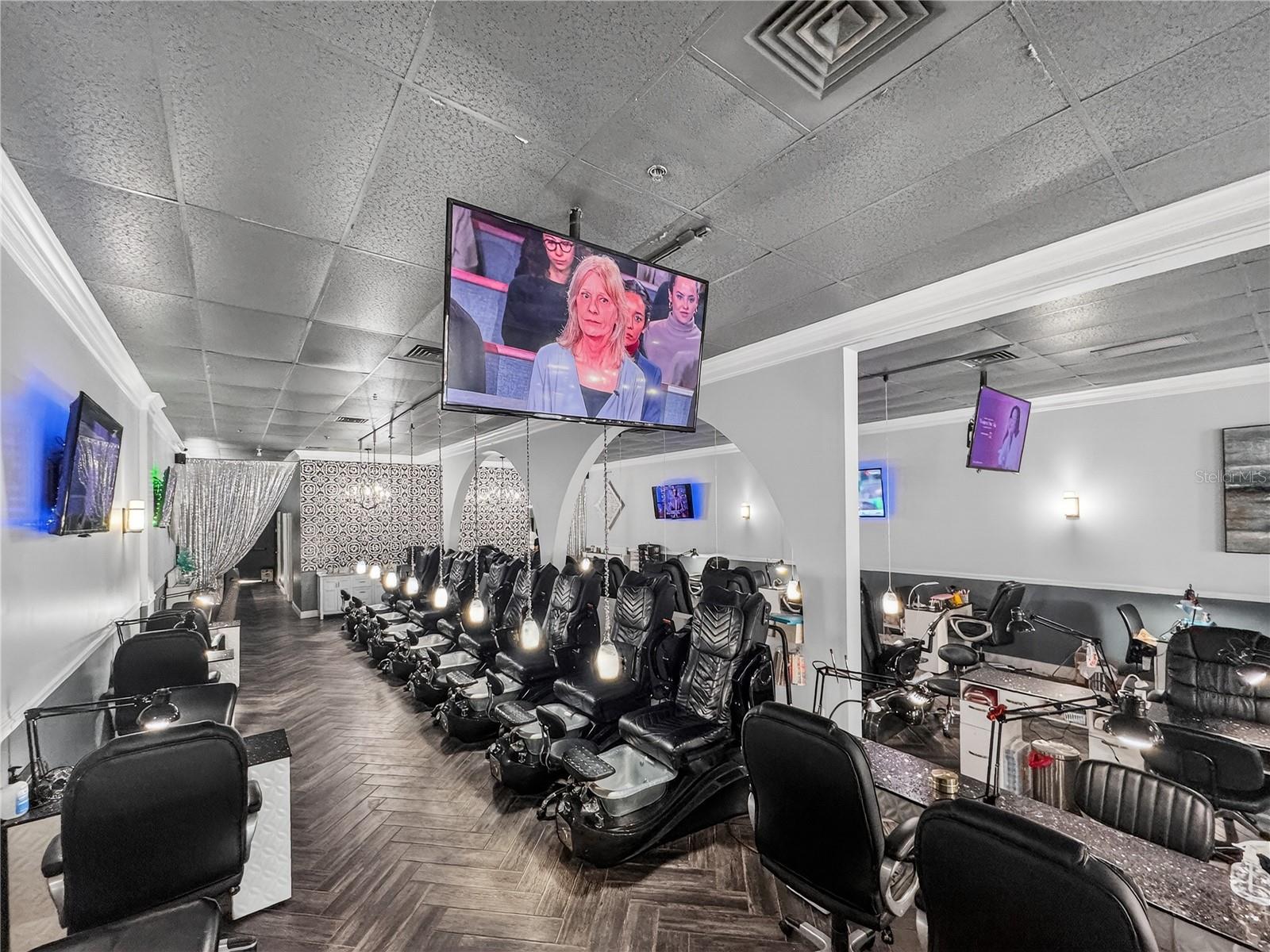 2607 S HIAWASSEE ROAD