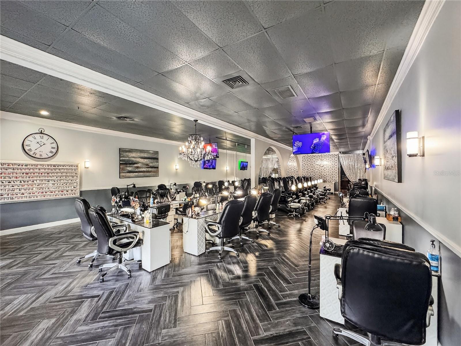 2607 S HIAWASSEE ROAD