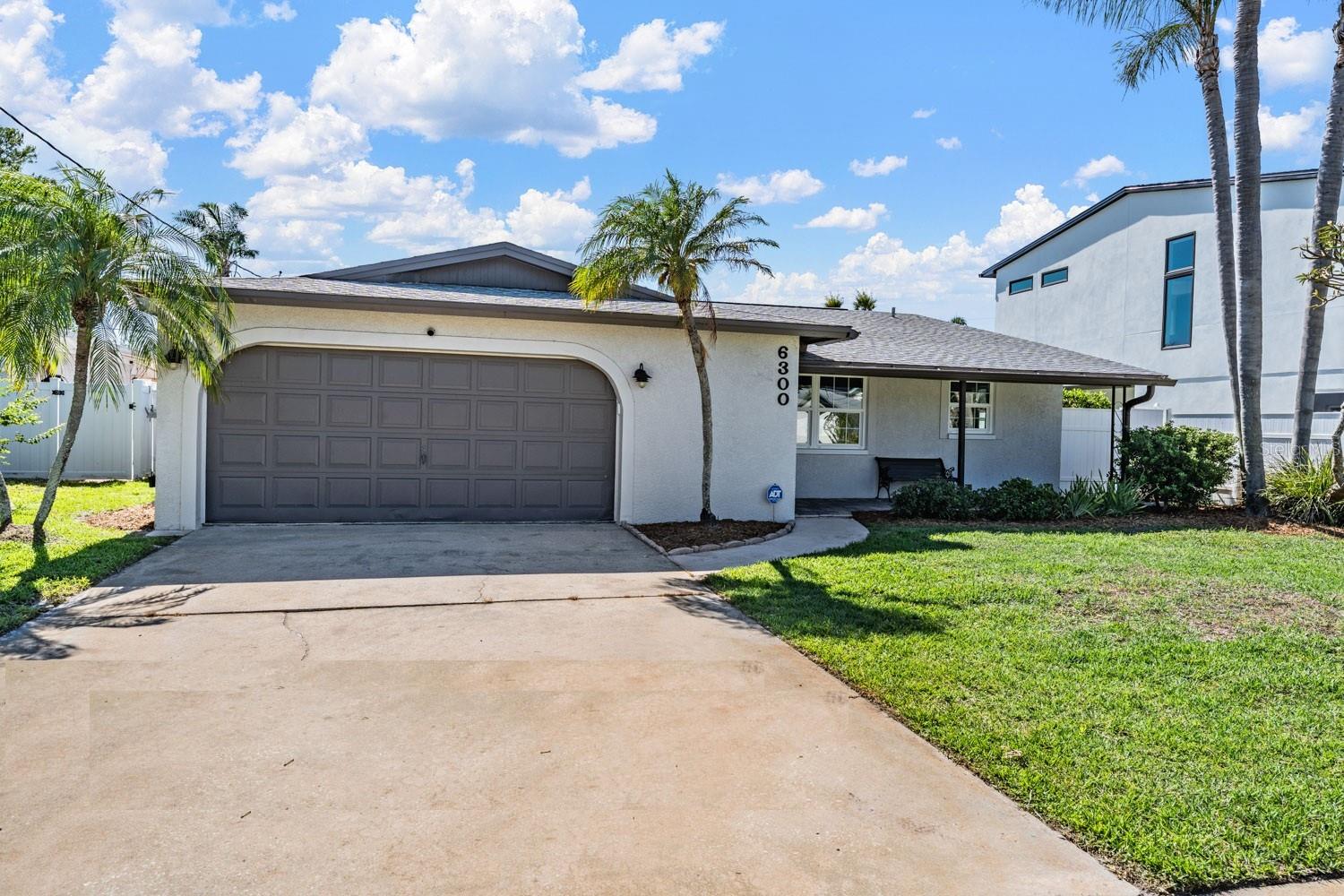 SHORE ACRES BAYOU GRANDE SEC - Residential
