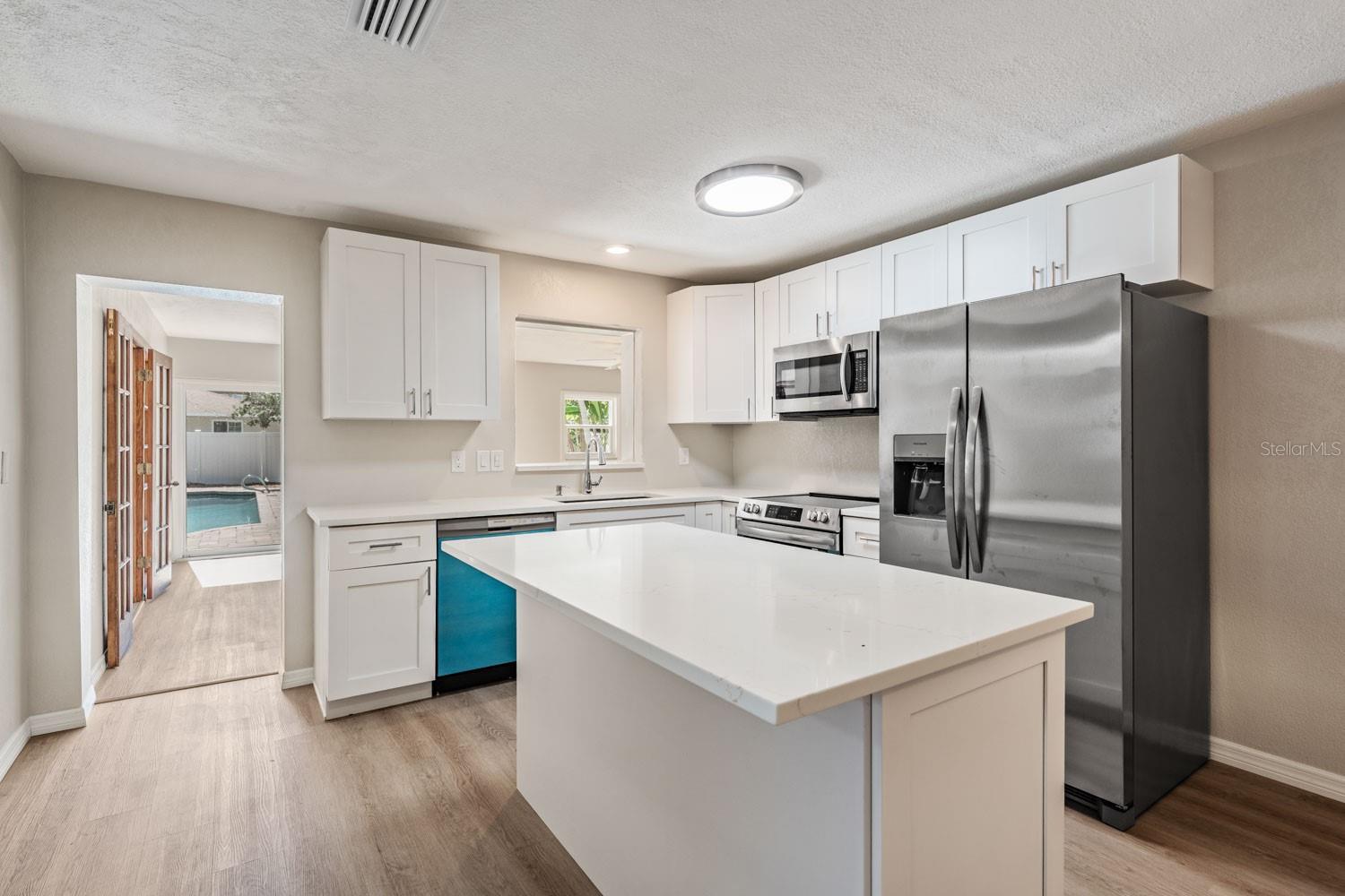 SHORE ACRES BAYOU GRANDE SEC - Residential