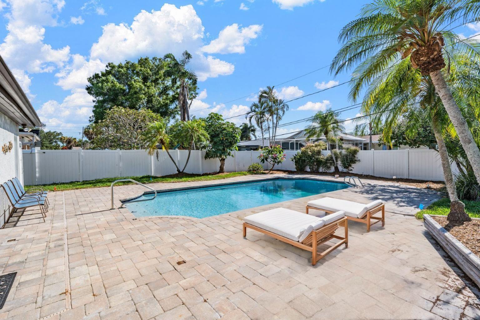 SHORE ACRES BAYOU GRANDE SEC - Residential