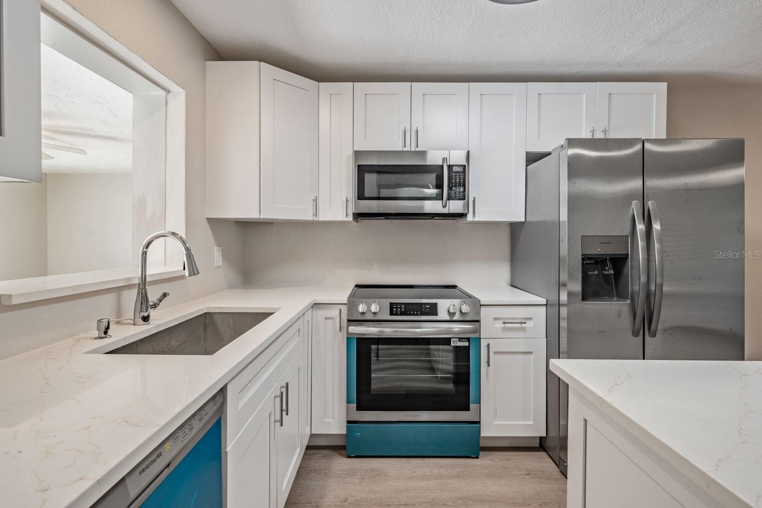 SHORE ACRES BAYOU GRANDE SEC - Residential