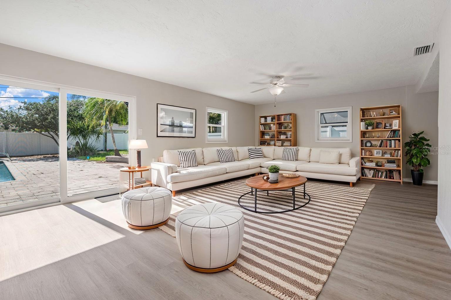 SHORE ACRES BAYOU GRANDE SEC - Residential