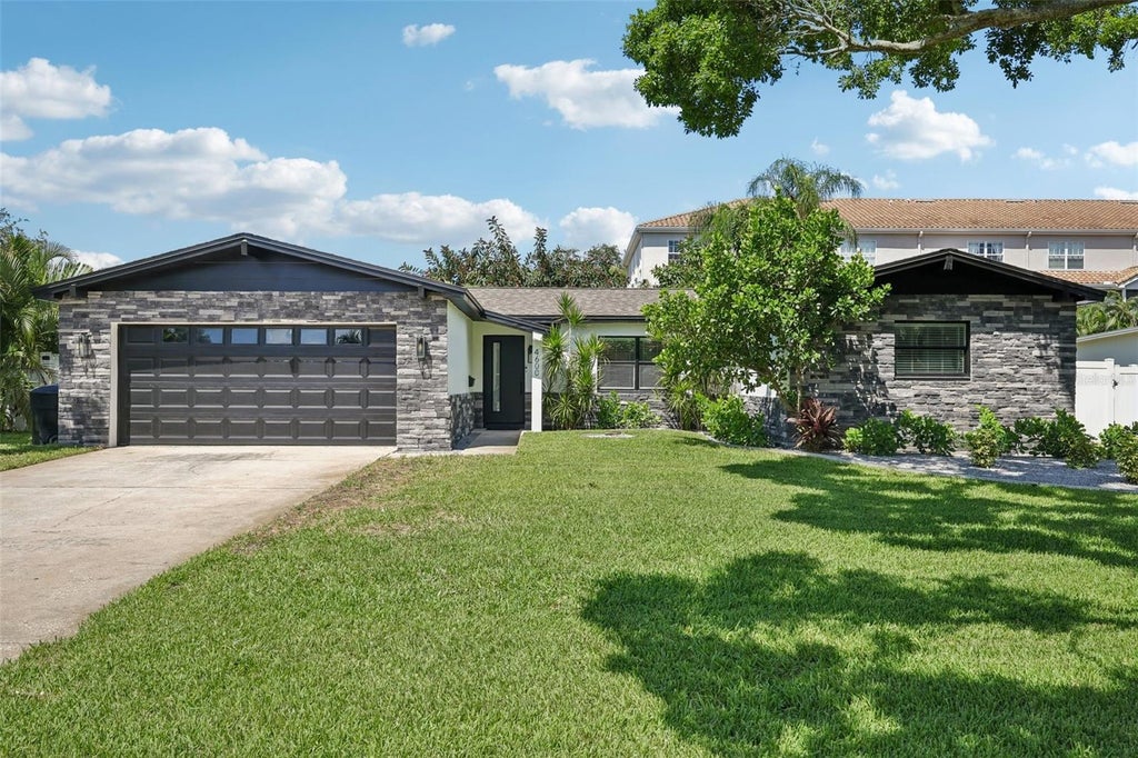 Photo of 4600 Bayshore Boulevard NE, St Petersburg, FL 33703 (MLS # TB8551073)