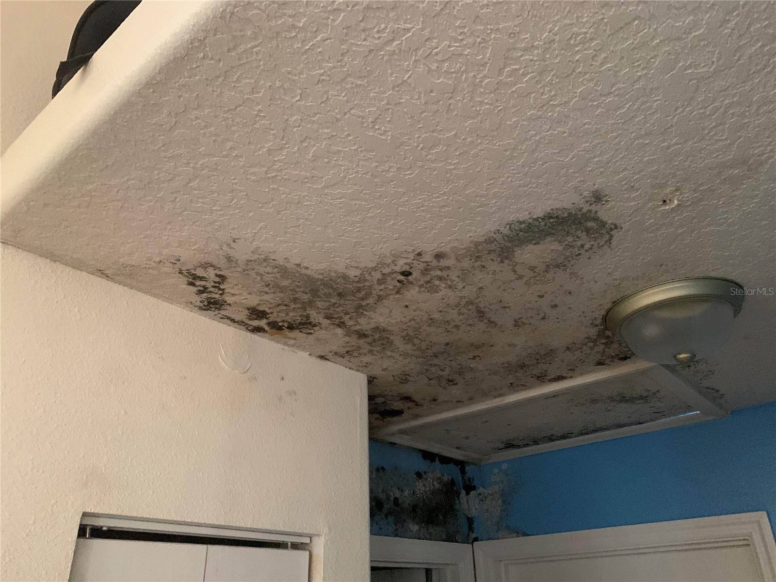 INVERNESS HIGHLANDS WEST - Residential