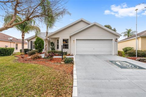 Photo of 16715 SE 80th Cloverwood Terrace, The Villages, FL 32162 (MLS # G5108215)