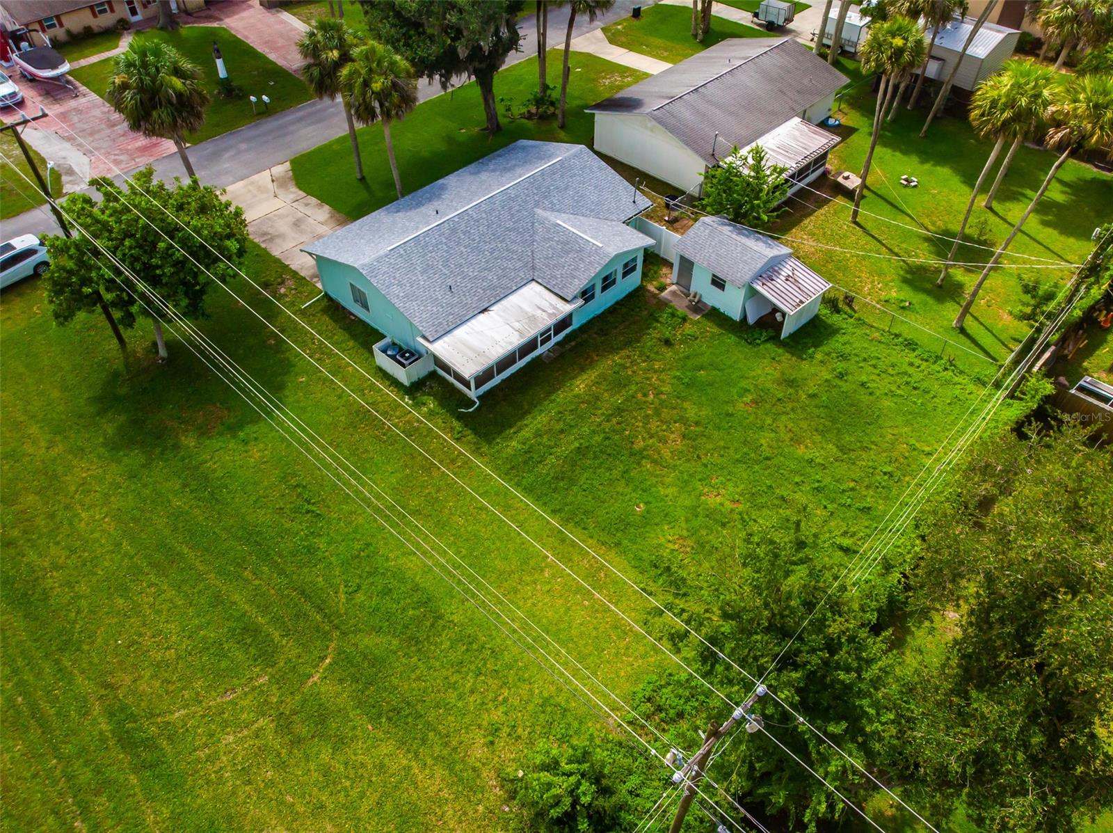 Florida Shores 01 - Residential