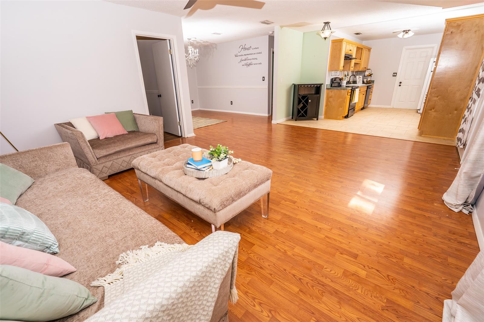 Florida Shores 01 - Residential