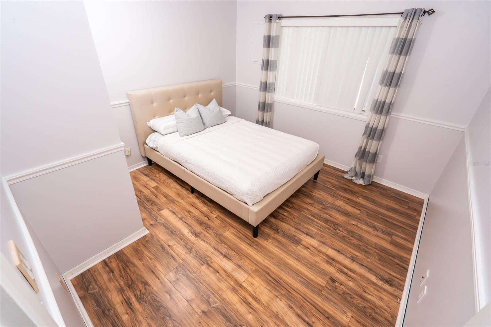 Florida Shores 01 - Residential