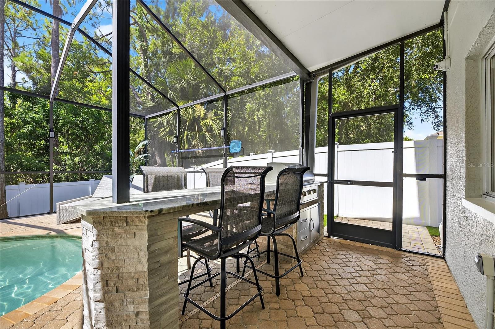 BAY ARBOR - Residential
