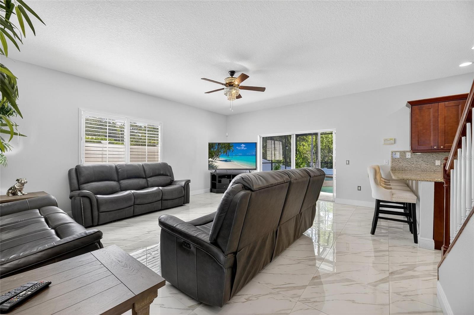 BAY ARBOR - Residential