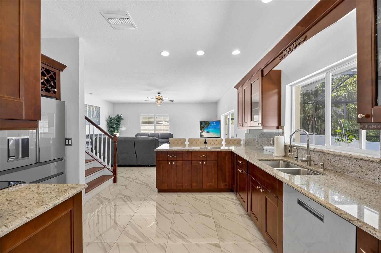 BAY ARBOR - Residential