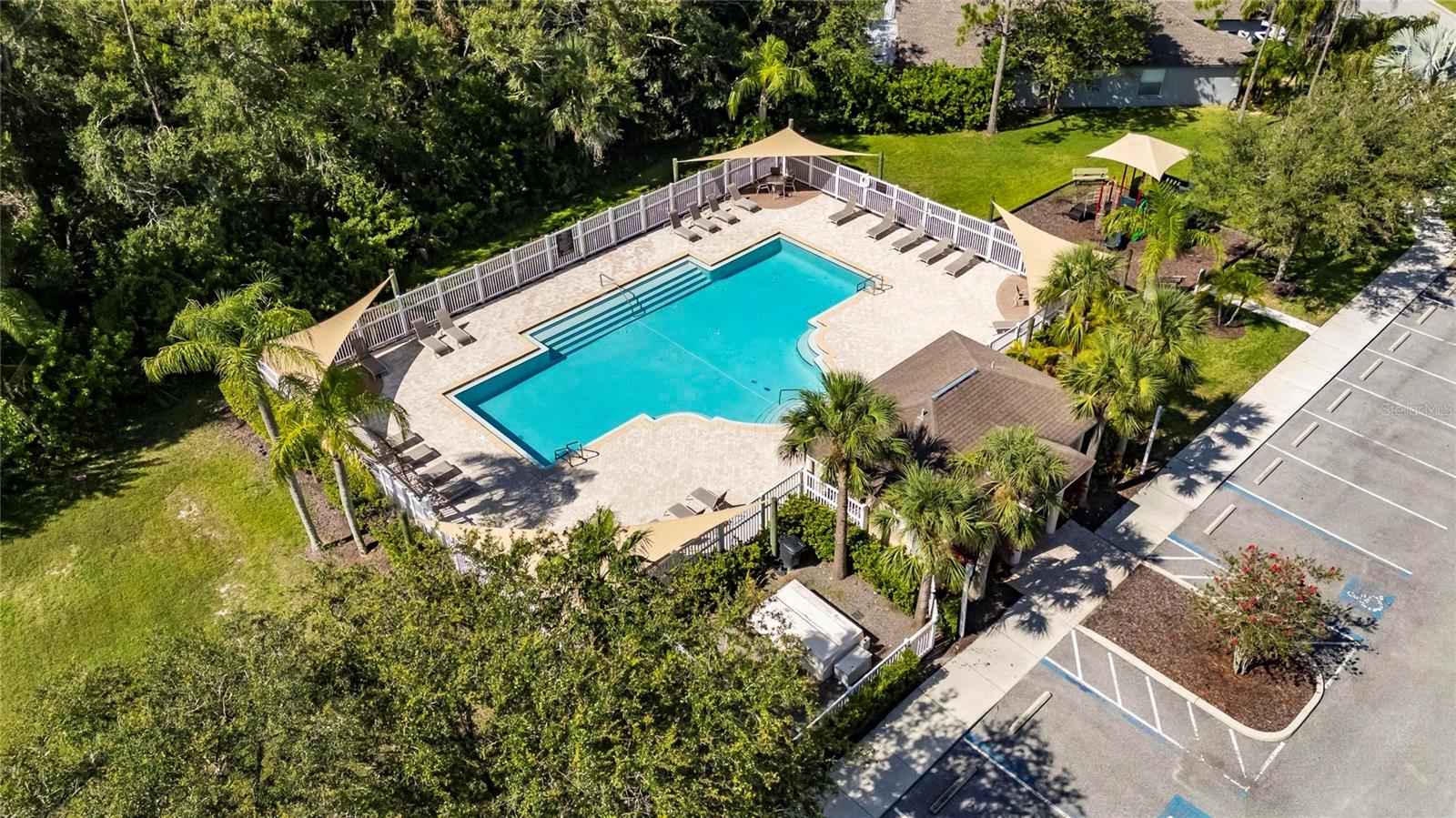BAY ARBOR - Residential