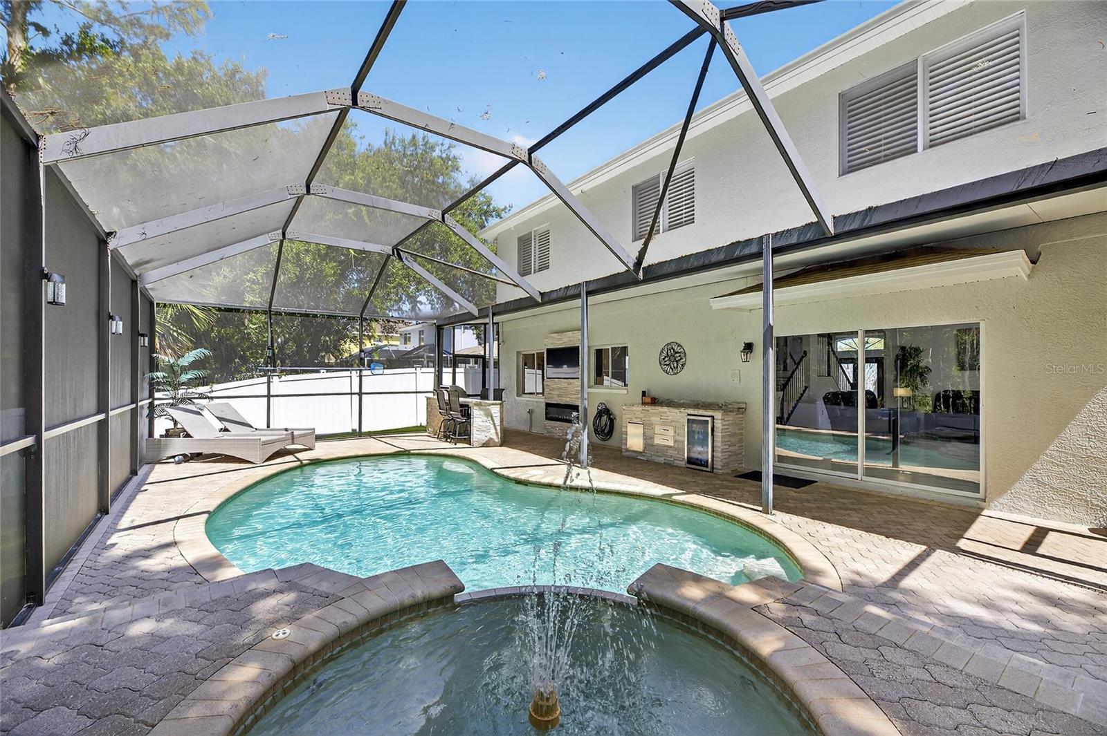 BAY ARBOR - Residential