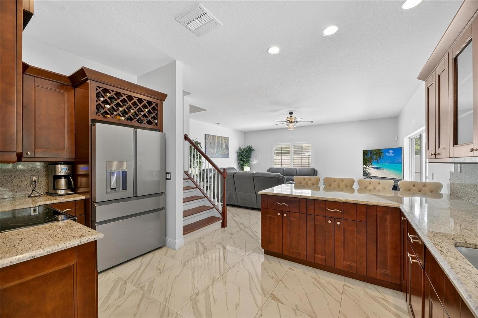 BAY ARBOR - Residential