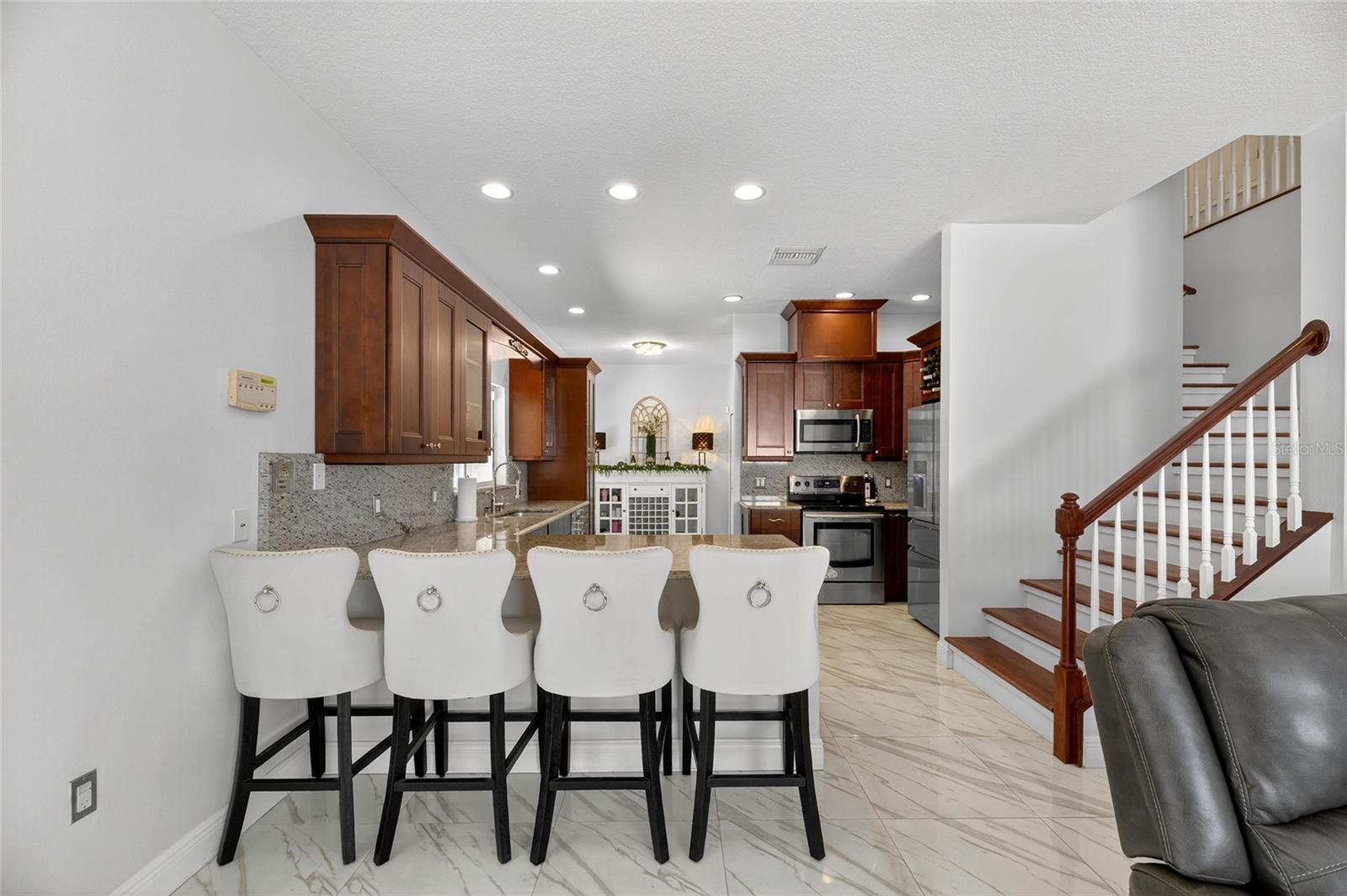 BAY ARBOR - Residential