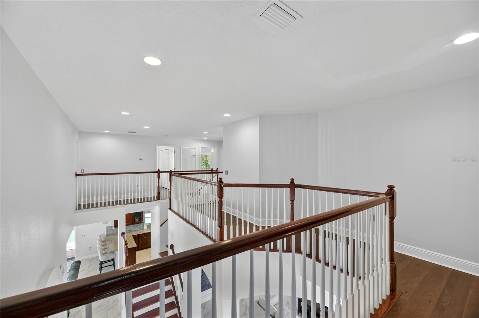 BAY ARBOR - Residential