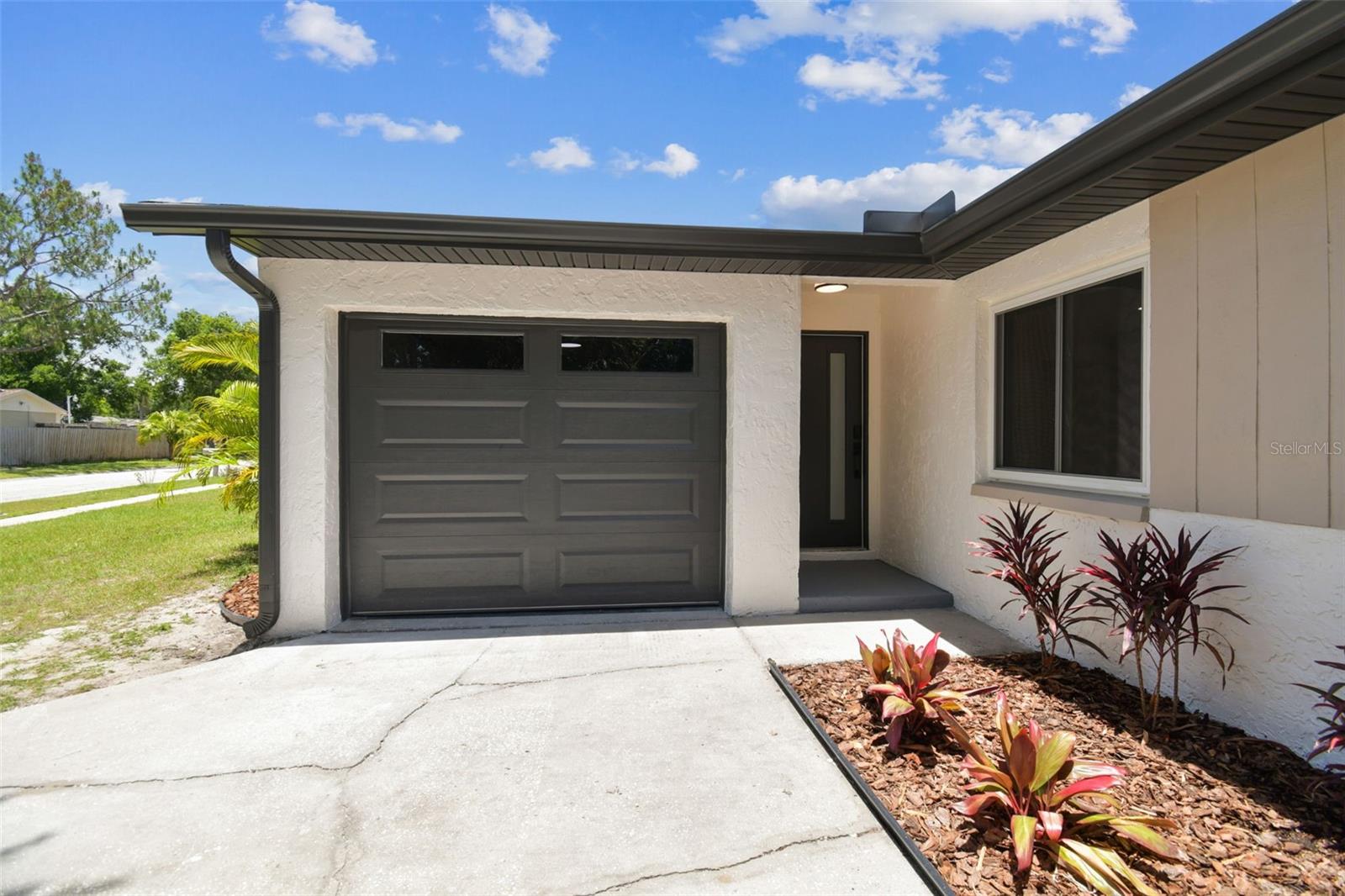 13835 PATHFINDER DRIVE