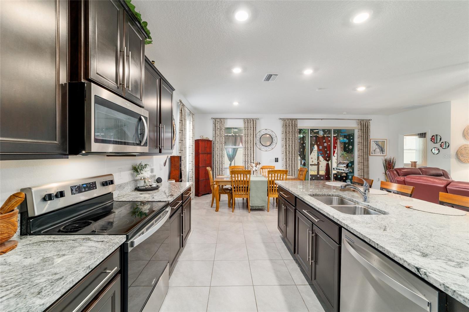 GREYSTONE HILLS PH ONE - Residential