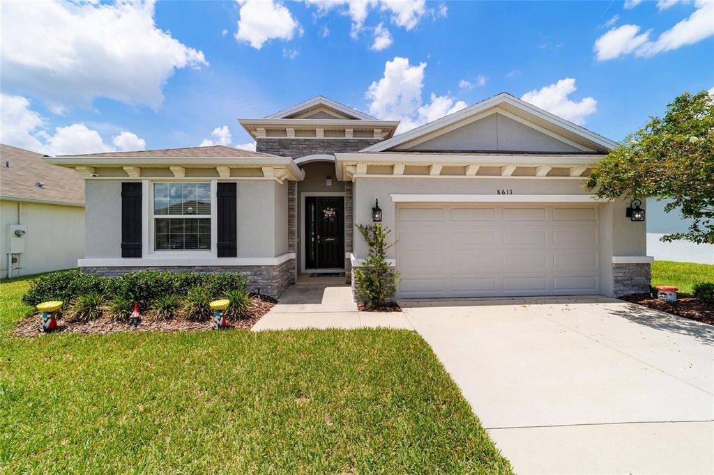 Photo of 8611 SW 49th Circle, Ocala, FL 34476 (MLS # OM720315)