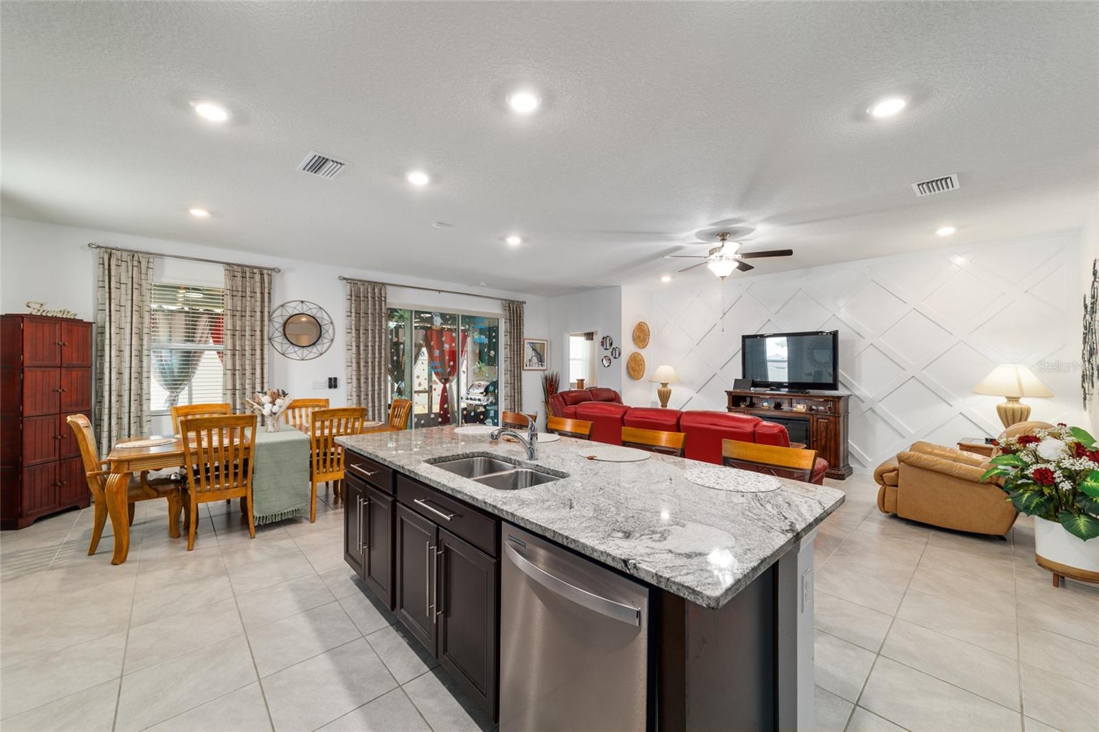 GREYSTONE HILLS PH ONE - Residential