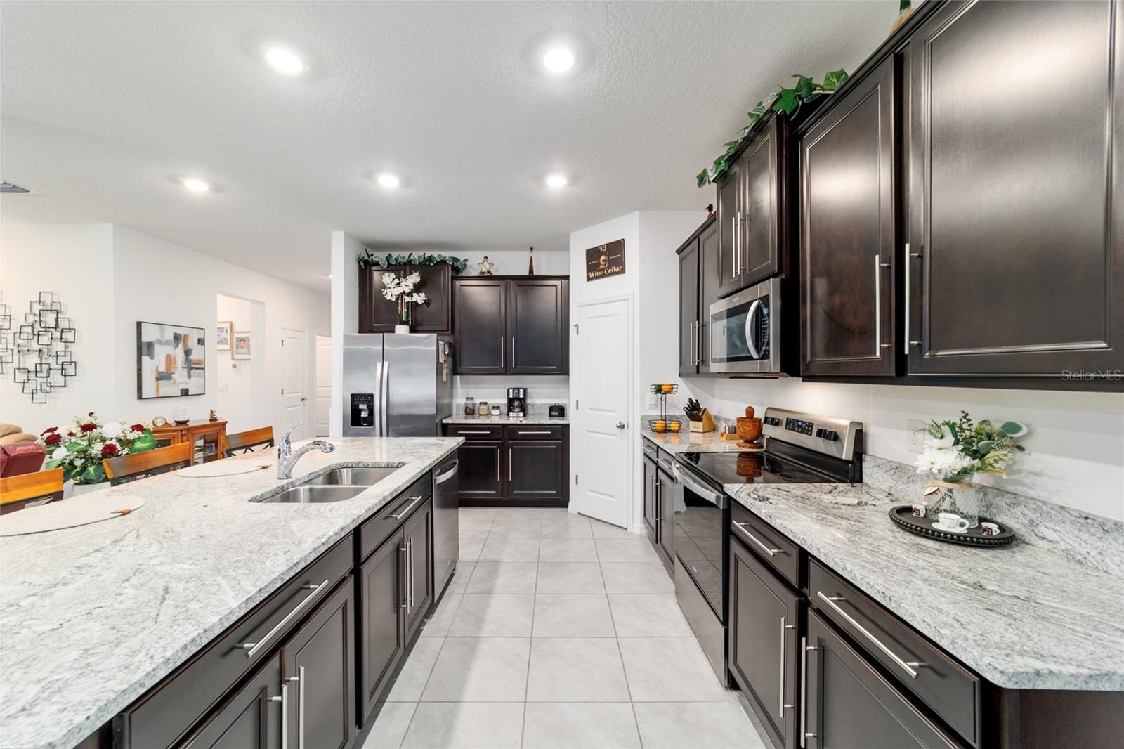 GREYSTONE HILLS PH ONE - Residential