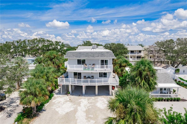 115 CANAL AVE APT 3, INDIAN ROCKS BEACH, FL 33785 - Image 8d0bf11cee7792ec09ca19df269c17a8/3752958842