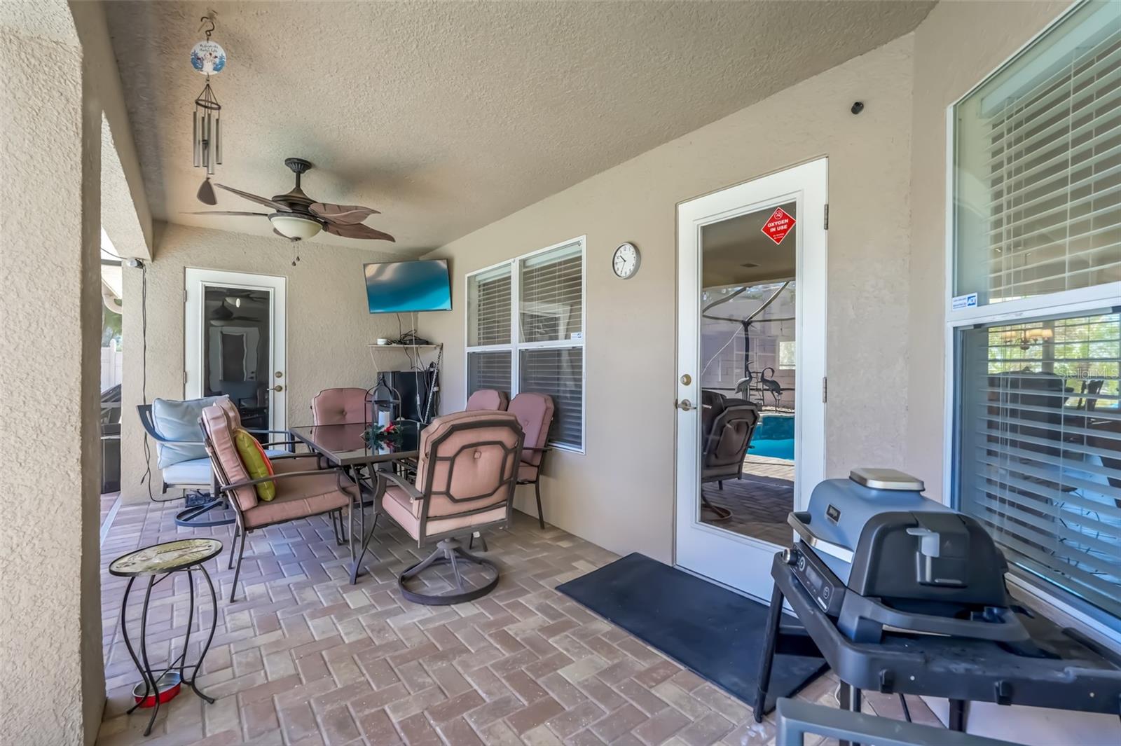 SUNSET CHASE - Residential